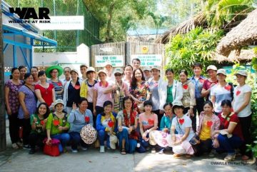 Education managers and teachers of District 9 Department of Education and Training visited Cu Chi Wildlife Rescue Station
